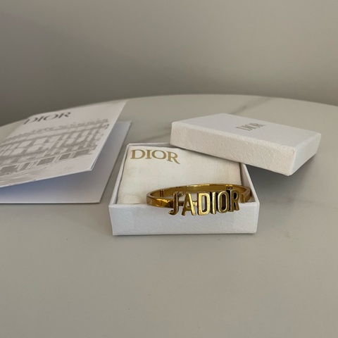 Dior jadior 手環