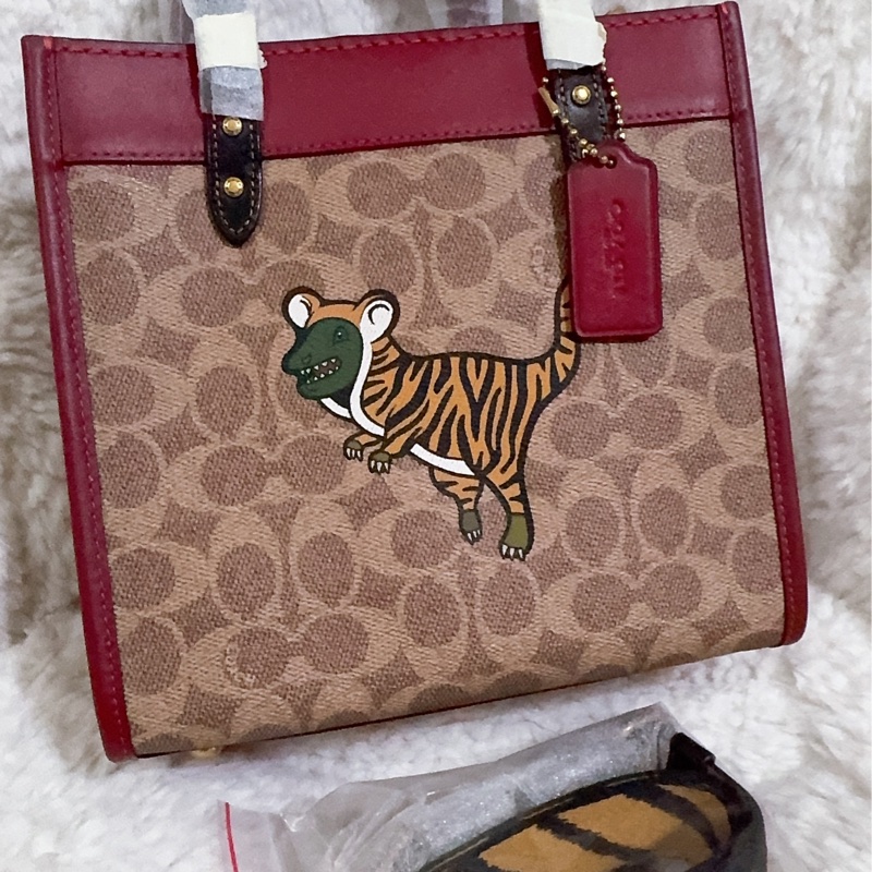 全新 Coach手提肩背包 Field tote22-17