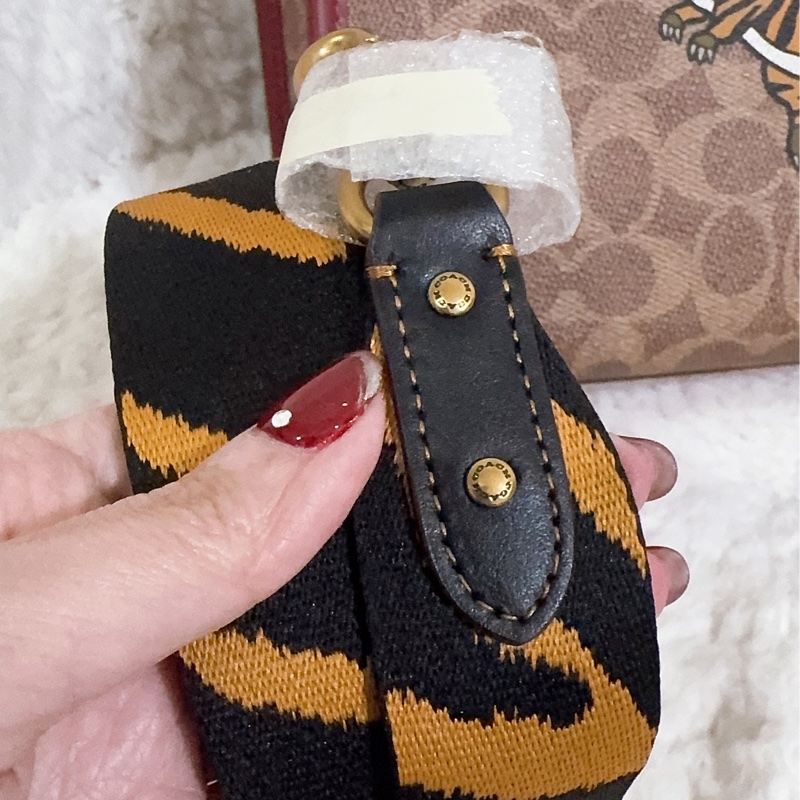 全新 Coach手提肩背包 Field tote22-20