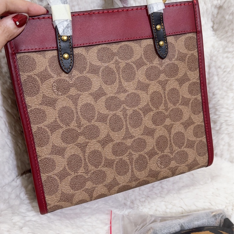 全新 Coach手提肩背包 Field tote22-24