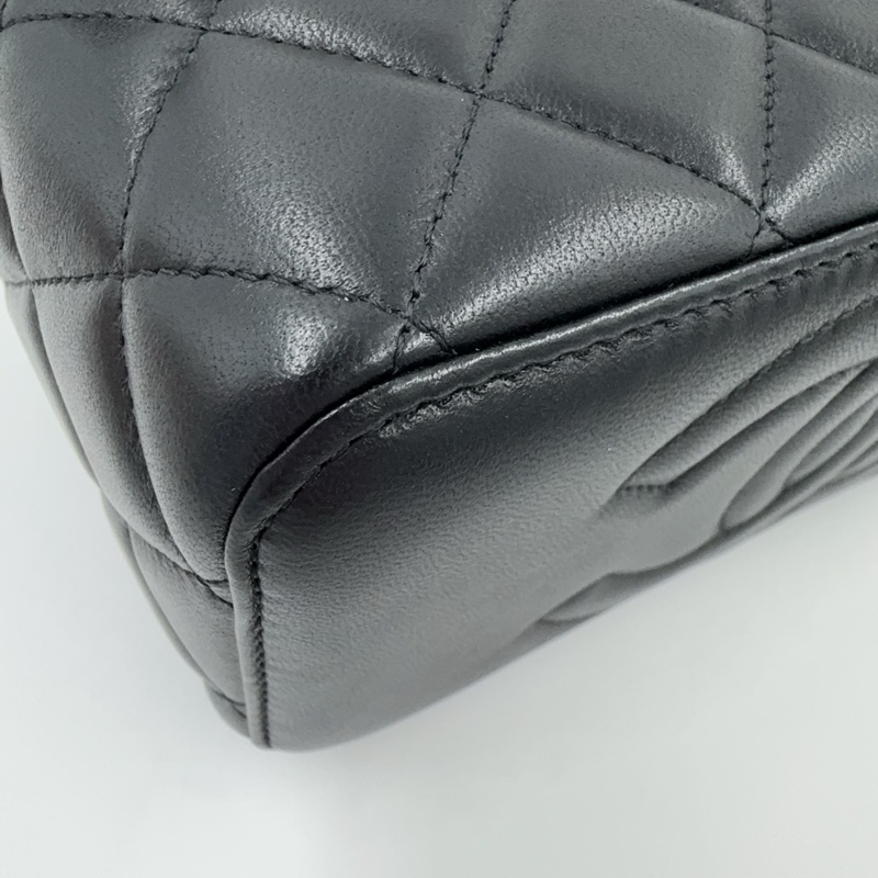 Chanel黑金羊皮菱格手提長盒子皮穿鍊斜背化妝箱AP2199-10