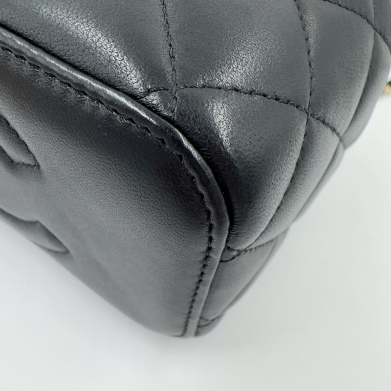 Chanel黑金羊皮菱格手提長盒子皮穿鍊斜背化妝箱AP2199-11