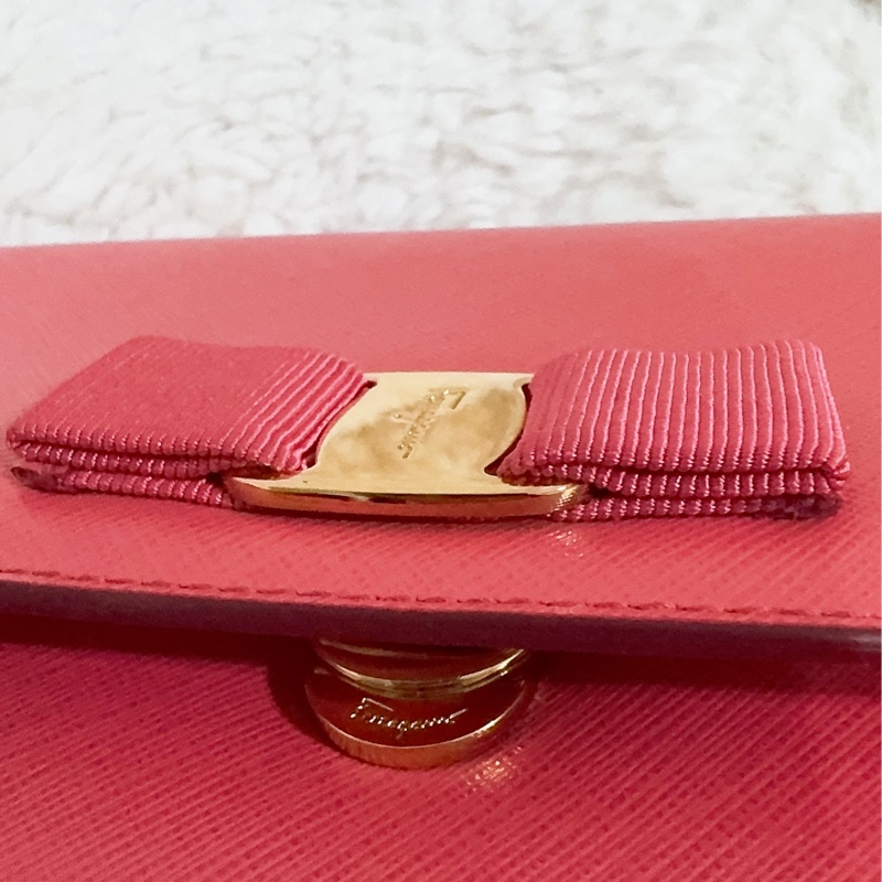 未使用經典Salvatore Ferragamo鏈條包-22