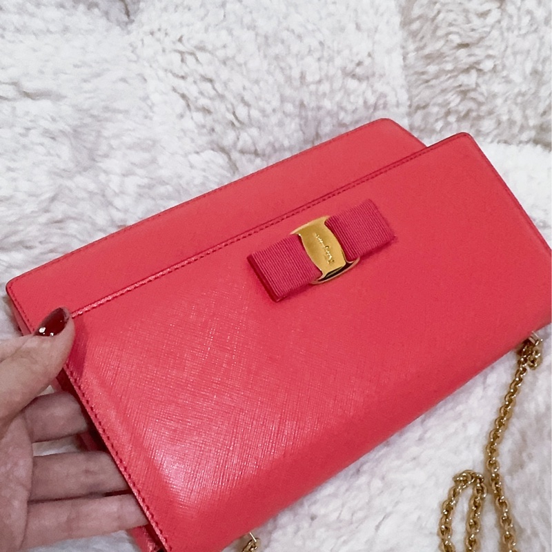 未使用經典Salvatore Ferragamo鏈條包-44