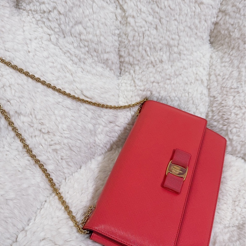 未使用經典Salvatore Ferragamo鏈條包-59