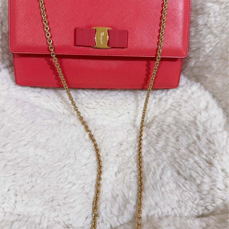 未使用經典Salvatore Ferragamo鏈條包-67