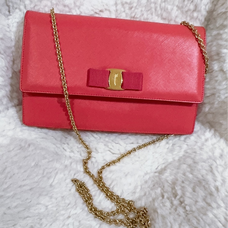 未使用經典Salvatore Ferragamo鏈條包-70