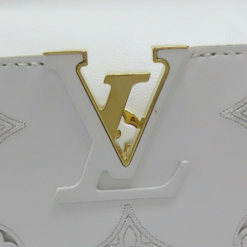 白色 原花縷空刺繡 牛皮 Capucines 兩用包【LOUIS VUITTON LV 路易威登】 M22863-6