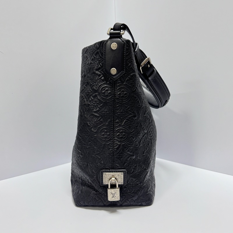 【超稀有限量款⏰】 LV Antheia Hobo 腋下肩背包（專櫃限量發售22.7萬）-2