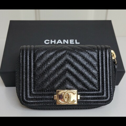 ⭐chanel 3層黑金卡夾 魚子醬皮革