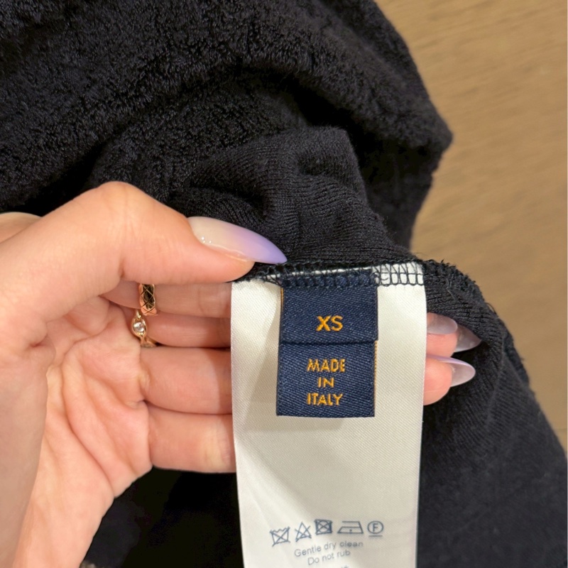 LV黑色毛巾短袖-3