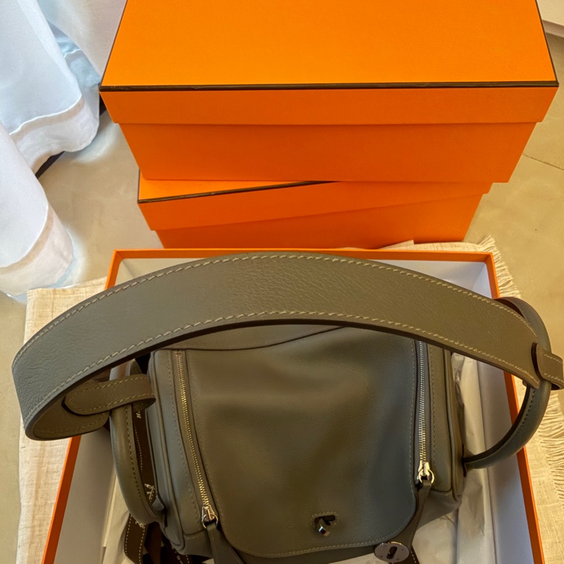 Hermès Lindy 26 積雨雲灰 24年W刻(0L Gris Meyer) 銀扣-3