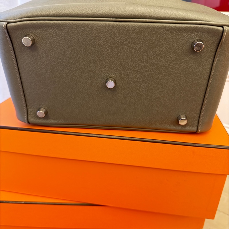 Hermès Lindy 26 積雨雲灰 24年W刻(0L Gris Meyer) 銀扣-12