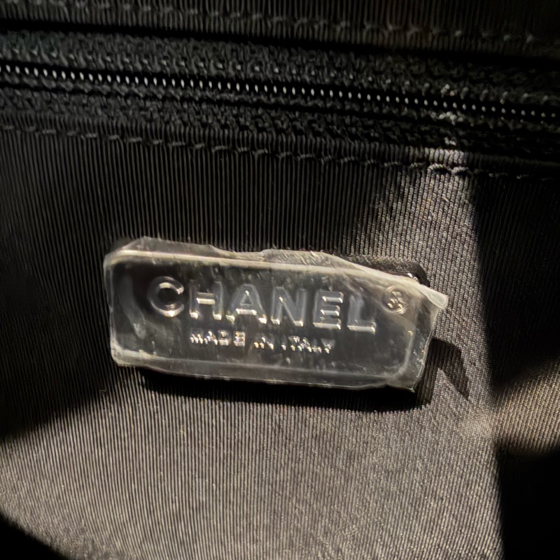 CHANEL 流浪包 logo背帶！🖤只有這款有！-12