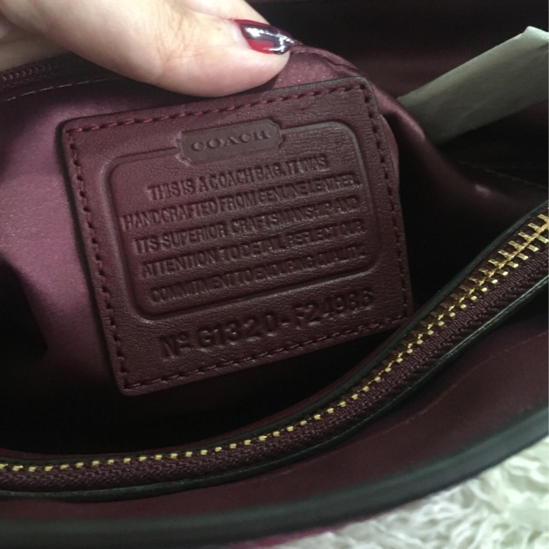 全新未使用Coach 皮草拼接包（全真皮）手提肩背包-10