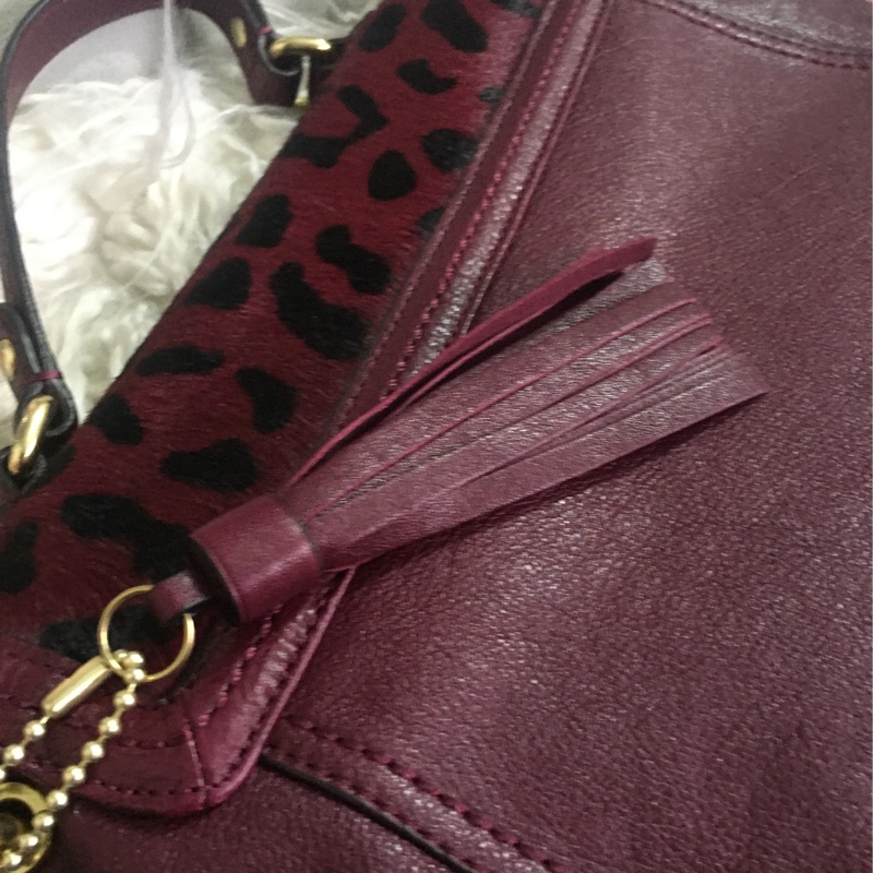 全新未使用Coach 皮草拼接包（全真皮）手提肩背包-23