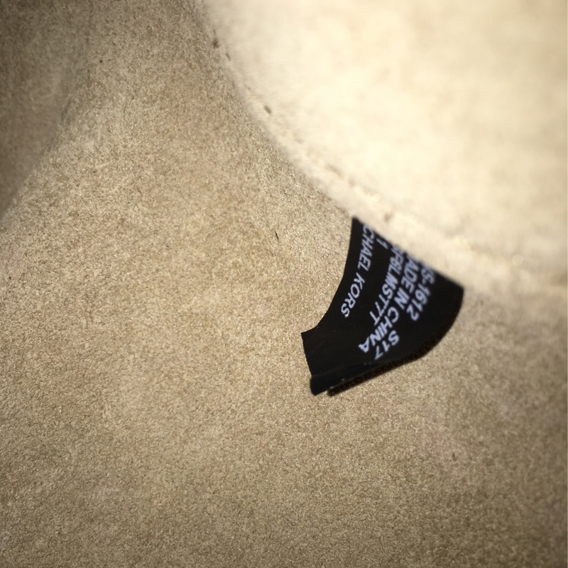 MK Michael Kors 全真皮手提肩背包（大+小）-15