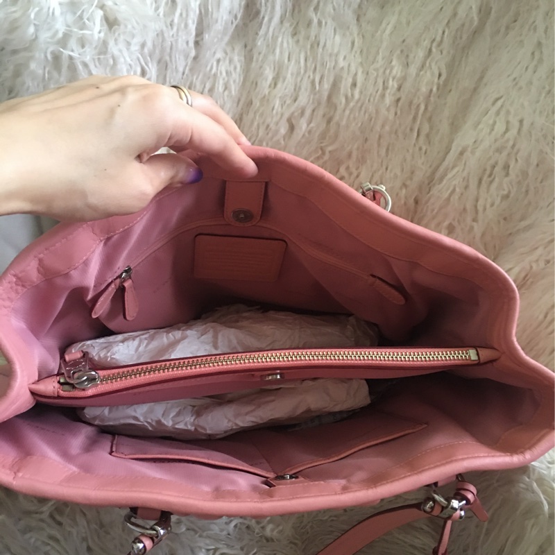 全新 未使用coach 櫻花🌸粉手提肩背包（原價28200）-13