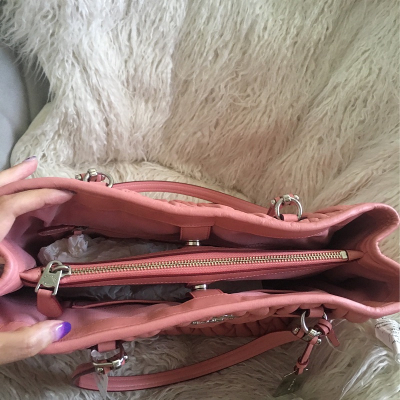 全新 未使用coach 櫻花🌸粉手提肩背包（原價28200）-17