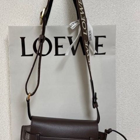 Loewe mini gate 可可棕 深咖色
