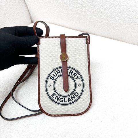 Burberry 經典手機包