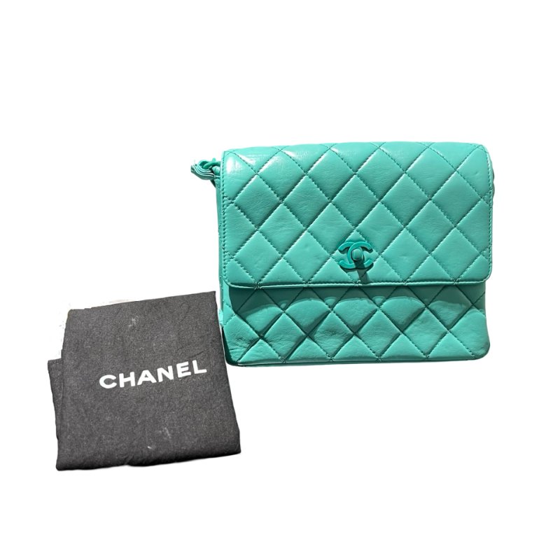 Used CHANEL Vintage flag Flat bag Green GHW-1