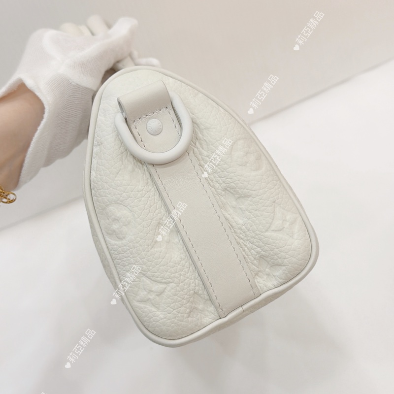 莉亞精品♡ LV keepall 25白 二手美包-4