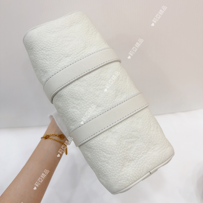 莉亞精品♡ LV keepall 25白 二手美包-7