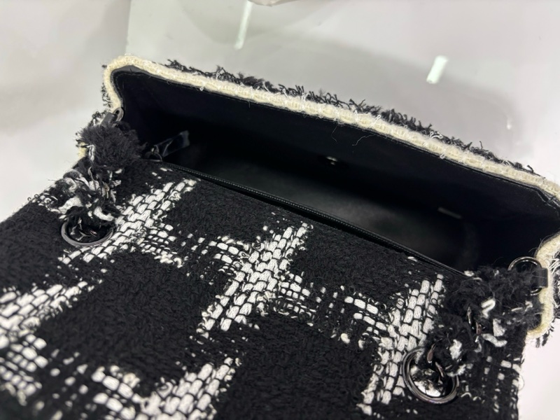 CHANEL/香奈兒 CF限量款 大mini 斜紋軟呢千鳥格毛呢cf 30開 尺寸：21*6.5*12cm 配件：小票 身份卡-6