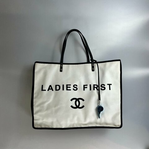 CHANEL 哨子LADIES FIRST帆布白 托特包