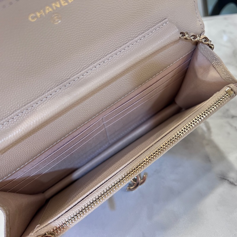 Chanel米色荔枝皮金釦雙C下蓋6卡woc斜背包-10
