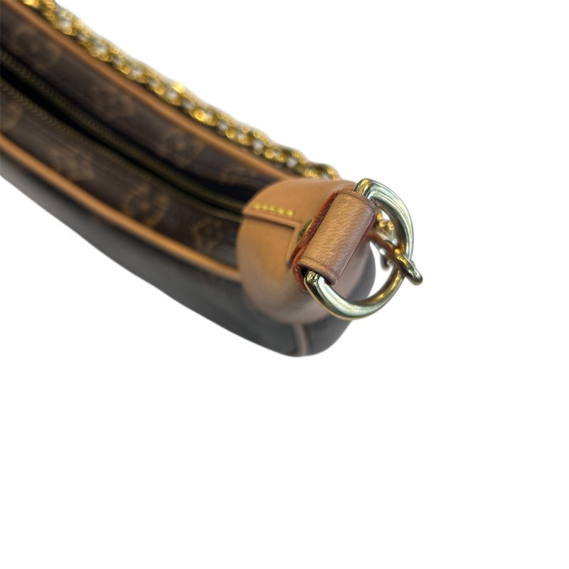 LV字紋月亮斜背包-11