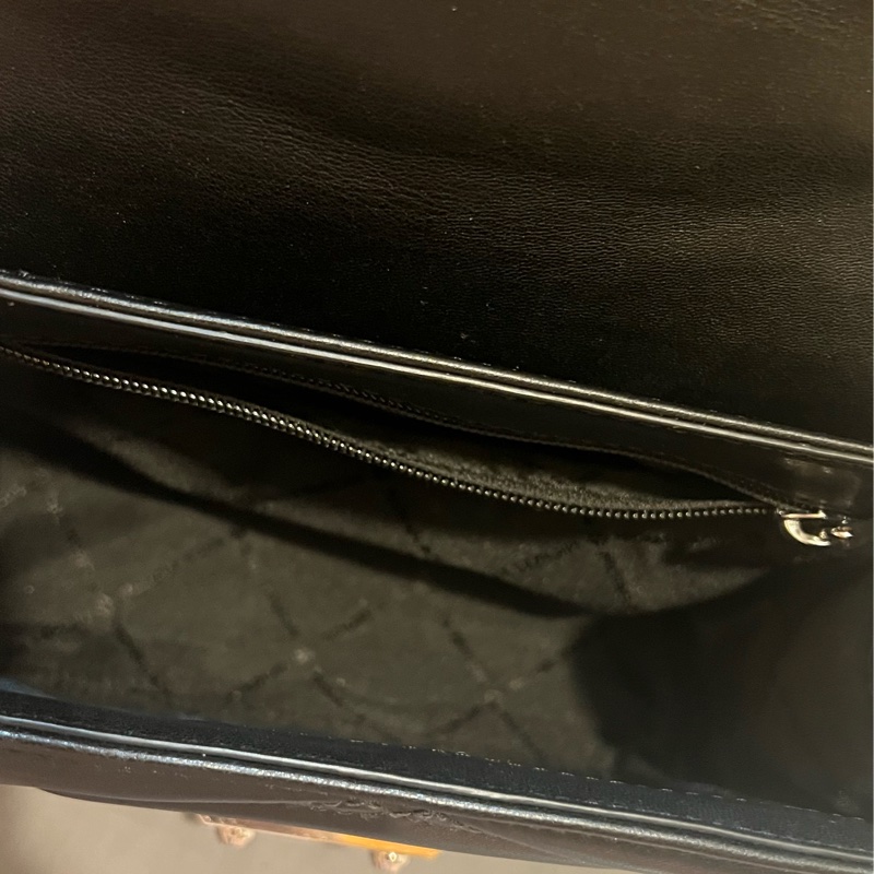 ［二手］MICHAEL KORS SERENA 菱格紋翻蓋鍊帶肩背/斜背二用包-銀釦黑/中-8