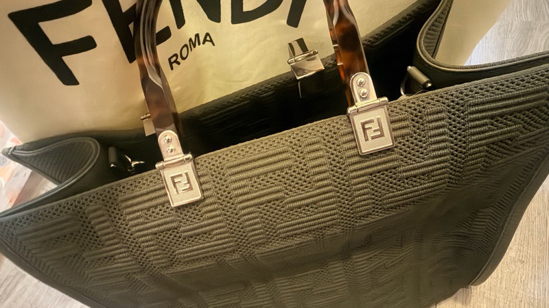 Fendi Sunshine Medium 玳瑁手把 手提肩背2用托特包-5