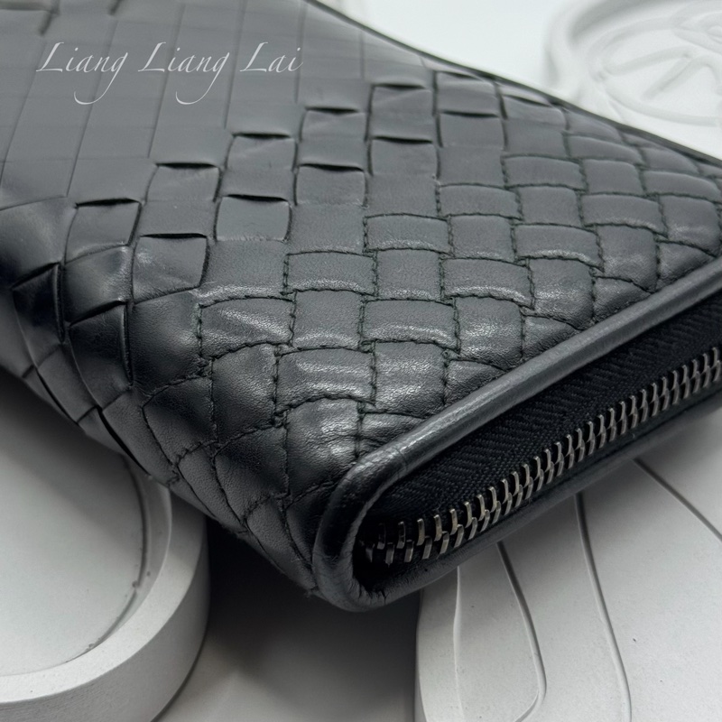 BOTTEGA VENETA BV 經典編織黑色小牛皮拉鍊長夾-22