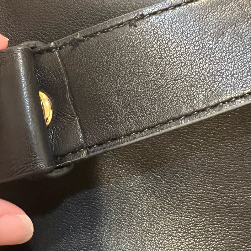 [二手］卡爾小羊皮水桶包-19