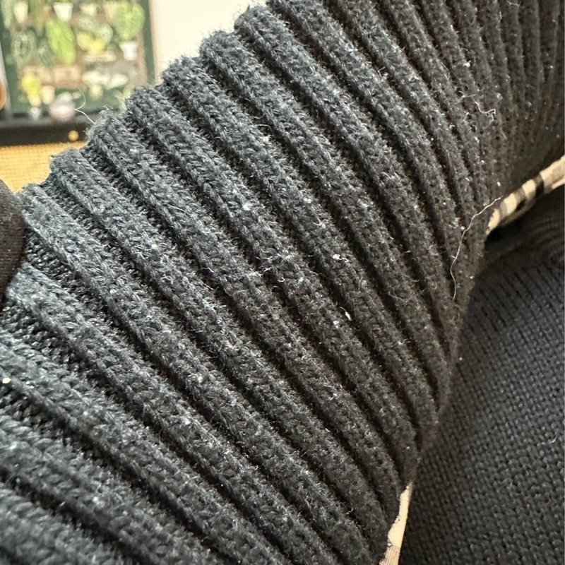 Burberry 黑白戰馬時尚羽絨衣-23