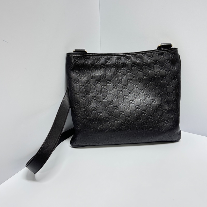 【超！級！新】 GUCCI 古馳 黑老花 全牛皮材質 斜背包 （專櫃96,000）-0