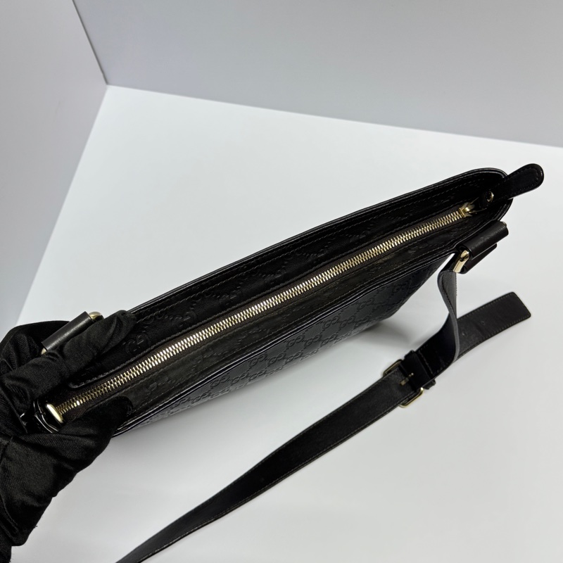 【超！級！新】 GUCCI 古馳 黑老花 全牛皮材質 斜背包 （專櫃96,000）-6