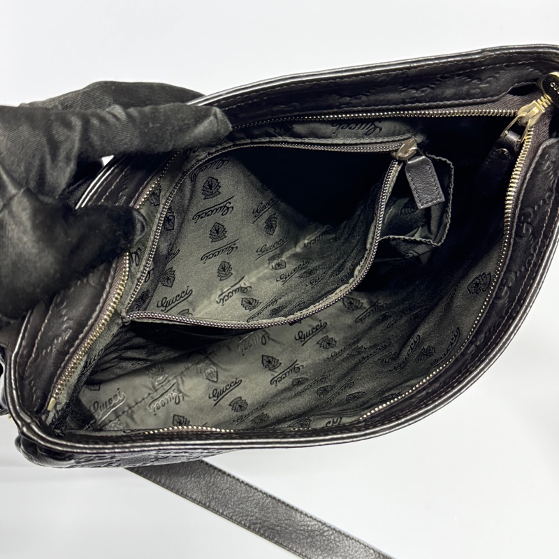 【超！級！新】 GUCCI 古馳 黑老花 全牛皮材質 斜背包 （專櫃96,000）-7