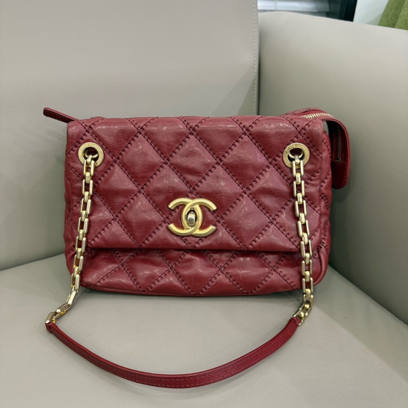 Chanel酒紅色外縫線肩背托特包 25*18  98新配件塵袋-1