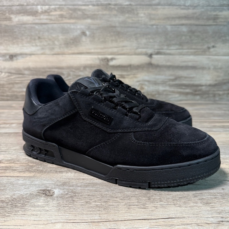 LV trainer Louis VUITTON 黑色 黑麂皮 黑武士  41碼-1