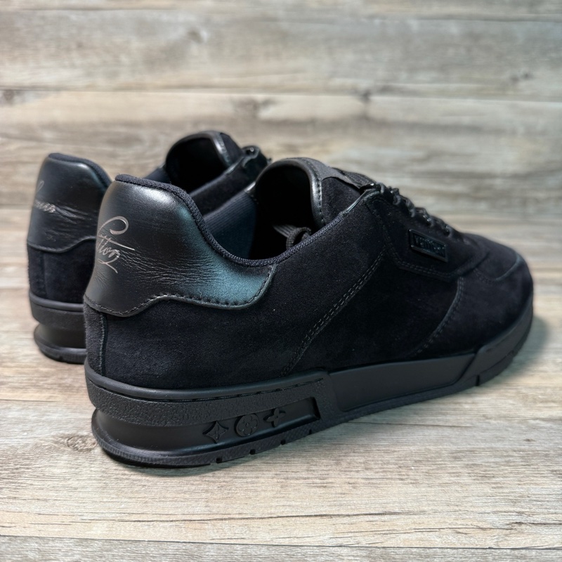 LV trainer Louis VUITTON 黑色 黑麂皮 黑武士  41碼-3