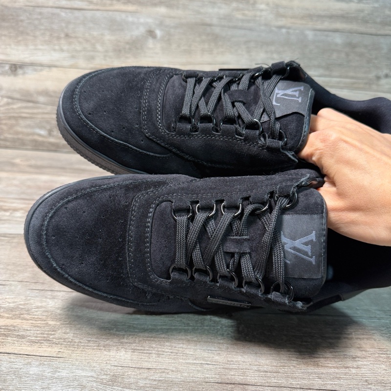 LV trainer Louis VUITTON 黑色 黑麂皮 黑武士  41碼-4