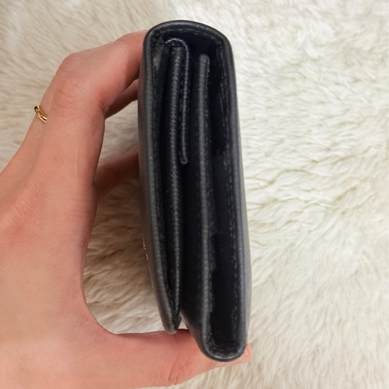 88新✨PRADA經典的黑色防刮牛皮 中夾 短夾 錢包 零錢包-21