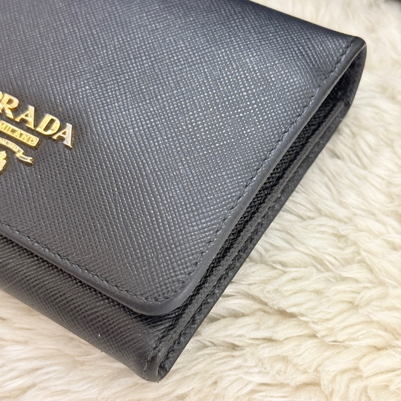 88新✨PRADA經典的黑色防刮牛皮 中夾 短夾 錢包 零錢包-22