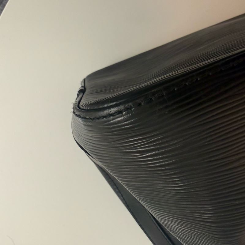 ✔️LOUIS VUITTON LV 路易威登 Epi Noe  水波紋水桶包／黑色-11