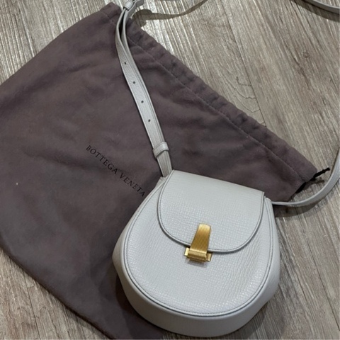 Bottega Veneta BV 小豬包(米白）