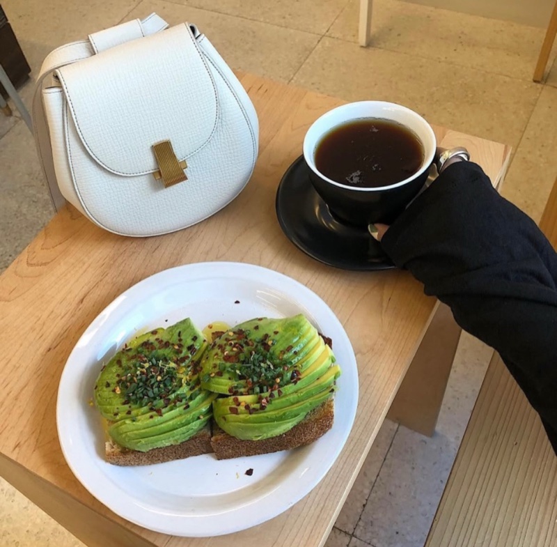 Bottega Veneta BV 小豬包(米白）-2