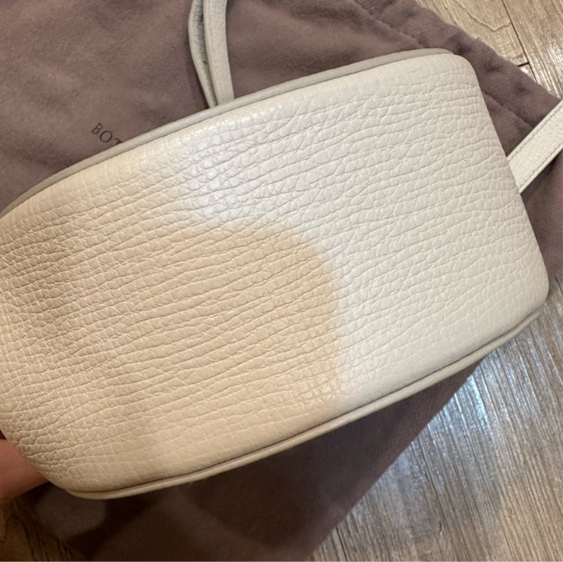 Bottega Veneta BV 小豬包(米白）-7